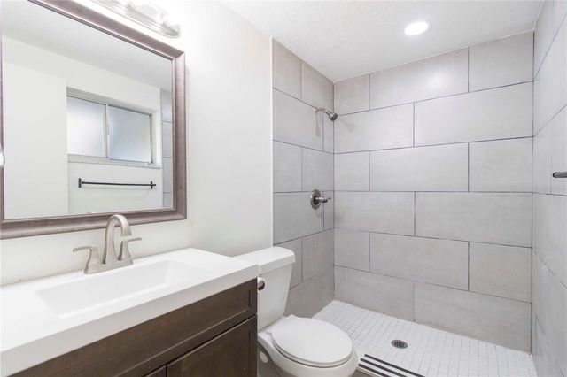 2335 WOODSIDE WAY, Kissimmee, FL 34744