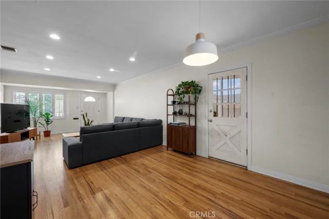 4255 Marber, Lakewood, CA 90713