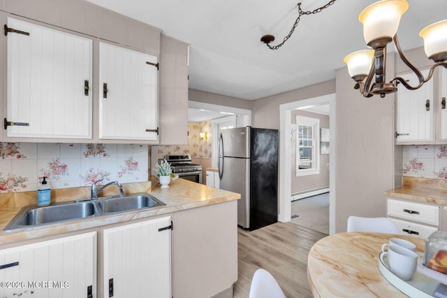 806 Prospect Avenue, Spring Lake, NJ 07762