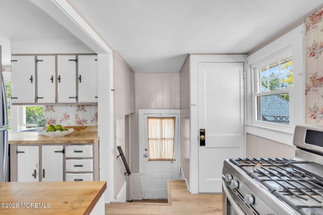 806 Prospect Avenue, Spring Lake, NJ 07762