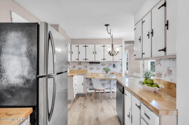 806 Prospect Avenue, Spring Lake, NJ 07762