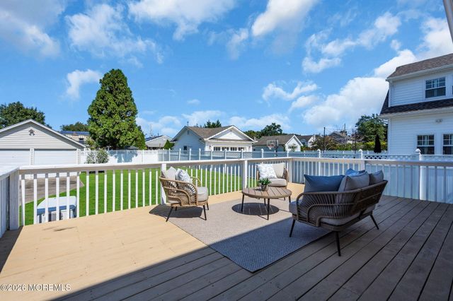 806 Prospect Avenue, Spring Lake, NJ 07762