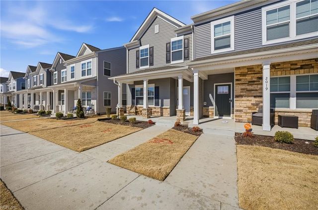 2017 Melbourne ST, Newport News, VA 23608