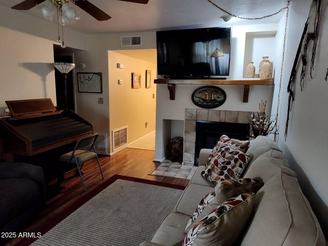 455 N Delaware -- 7, Apache Junction, AZ 85120