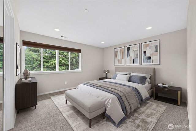 27901 106th Avenue SE, Kent, WA 98030