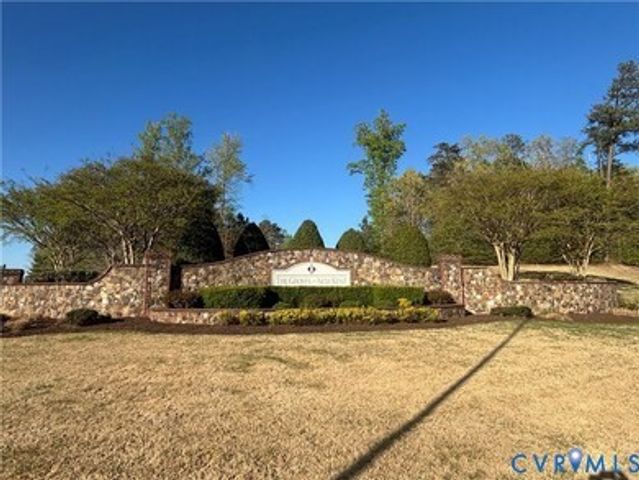 7436 E Danube Loop, New Kent, VA 23124
