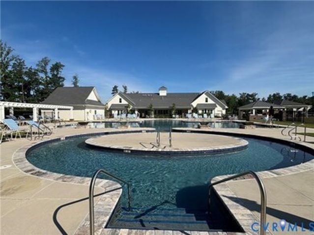 7436 E Danube Loop, New Kent, VA 23124