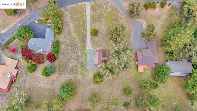 20807 Mckinley WAY, Groveland, CA 95321
