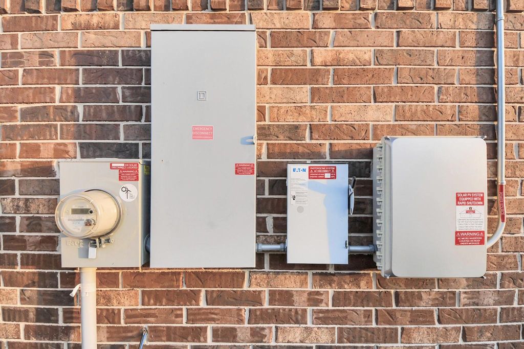 Image 23 of property listing at 7615 Tye Creek Lane, Richmond, TX 77469