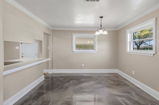 4339 Arlington Ave, Port Allen, LA 70767