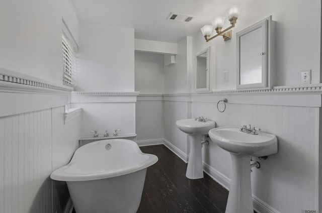 4339 Arlington Ave, Port Allen, LA 70767