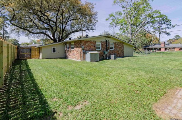 4339 Arlington Ave, Port Allen, LA 70767