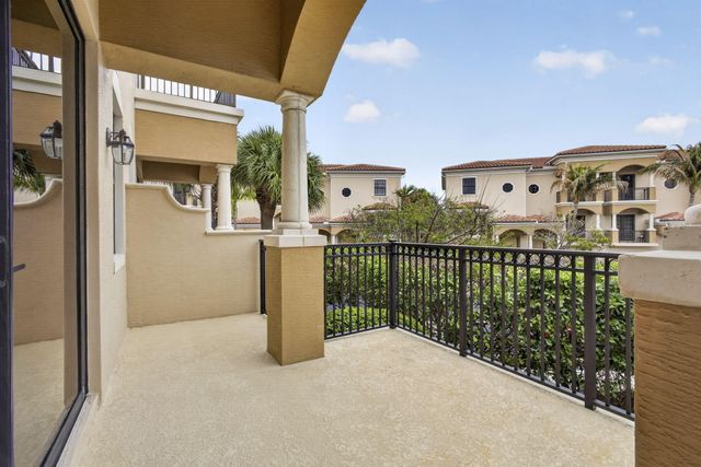 803 Del Sol Circle, Tequesta, FL 33469