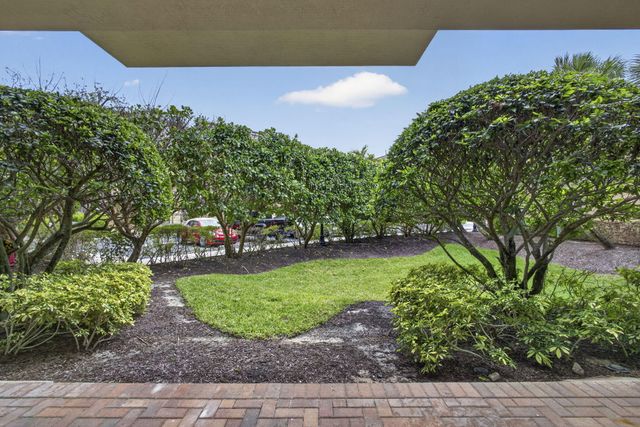 803 Del Sol Circle, Tequesta, FL 33469