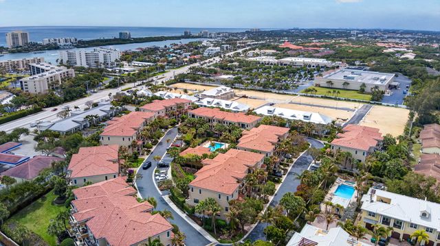 803 Del Sol Circle, Tequesta, FL 33469