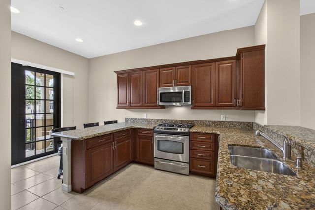 803 Del Sol Circle, Tequesta, FL 33469