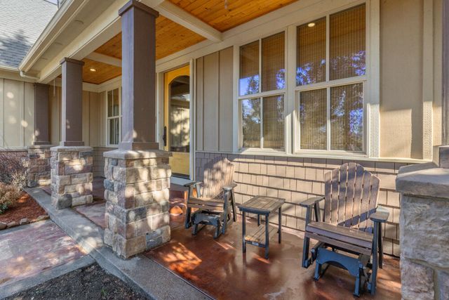 11017 Siskin Lane, Klamath Falls, OR 97601