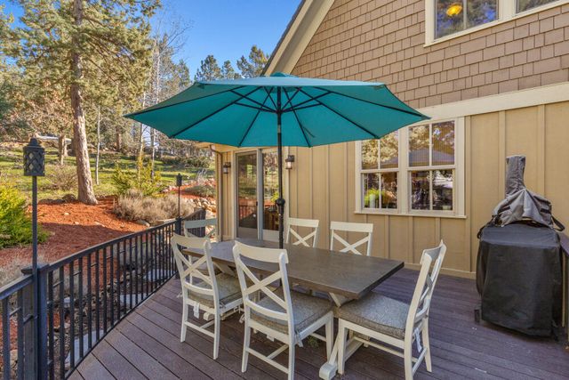 11017 Siskin Lane, Klamath Falls, OR 97601