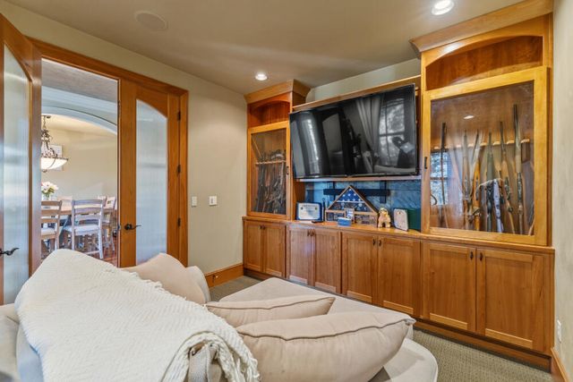 11017 Siskin Lane, Klamath Falls, OR 97601