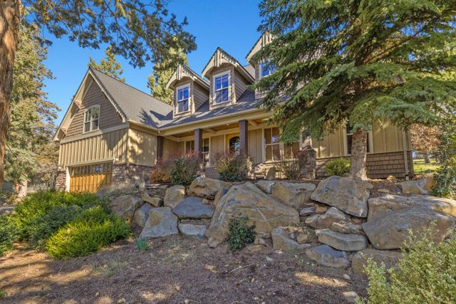 11017 Siskin Lane, Klamath Falls, OR 97601