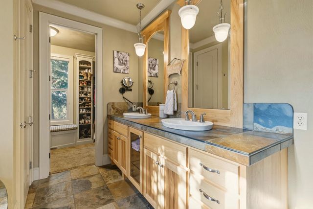 11017 Siskin Lane, Klamath Falls, OR 97601