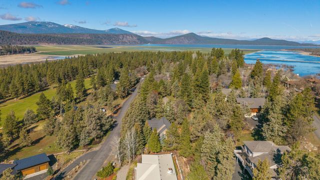 11017 Siskin Lane, Klamath Falls, OR 97601