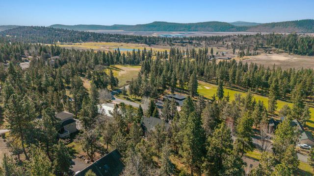 11017 Siskin Lane, Klamath Falls, OR 97601