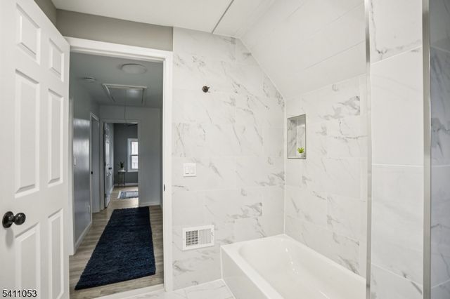 27 Stone St, North Plainfield Boro, NJ 07060