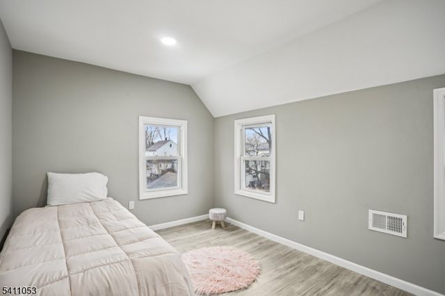 27 Stone St, North Plainfield Boro, NJ 07060