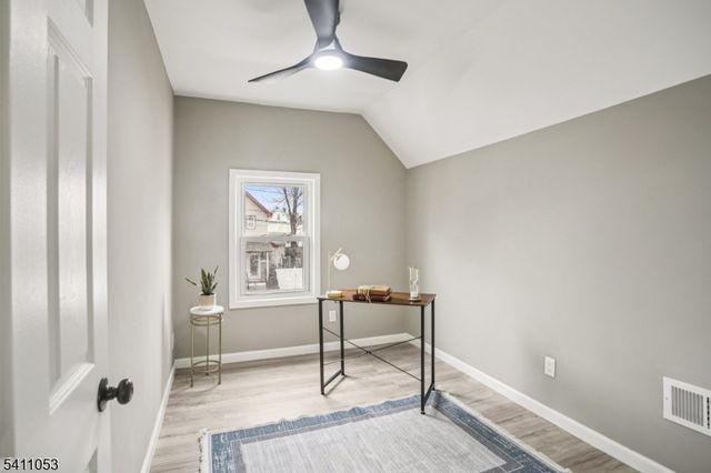 27 Stone St, North Plainfield Boro, NJ 07060