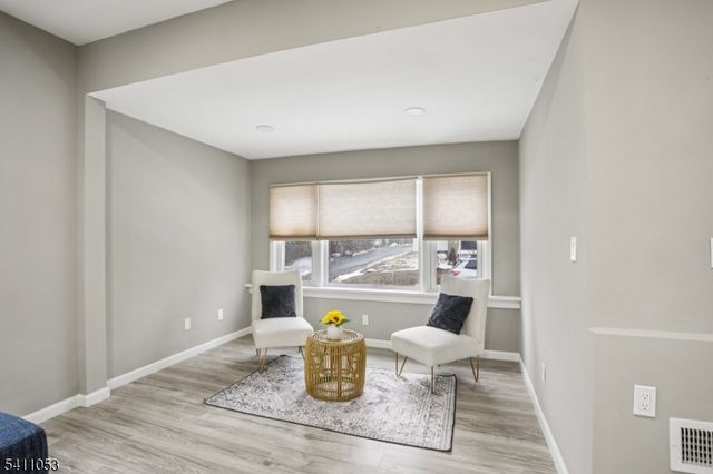 27 Stone St, North Plainfield Boro, NJ 07060