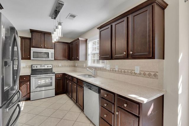 5642 Elwood Circle, Flowery Branch, GA 30542