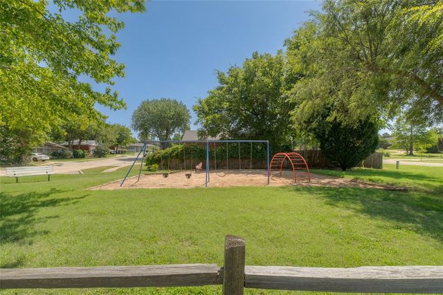 408 Benton Road, Edmond, OK 73034