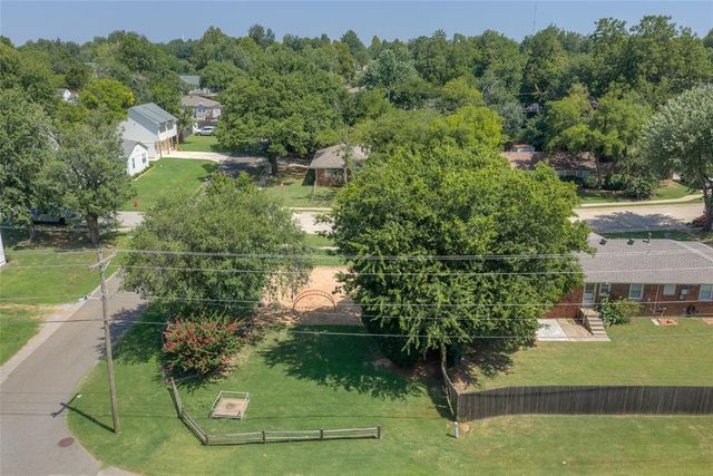 408 Benton Road, Edmond, OK 73034
