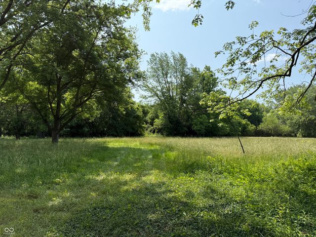 4633 S County Road 500 E, Plainfield, IN 46168