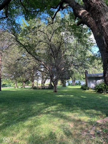 4633 S County Road 500 E, Plainfield, IN 46168