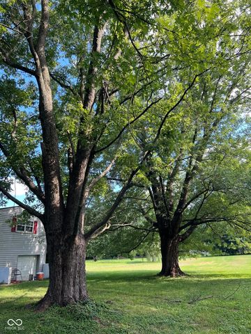 4633 S County Road 500 E, Plainfield, IN 46168