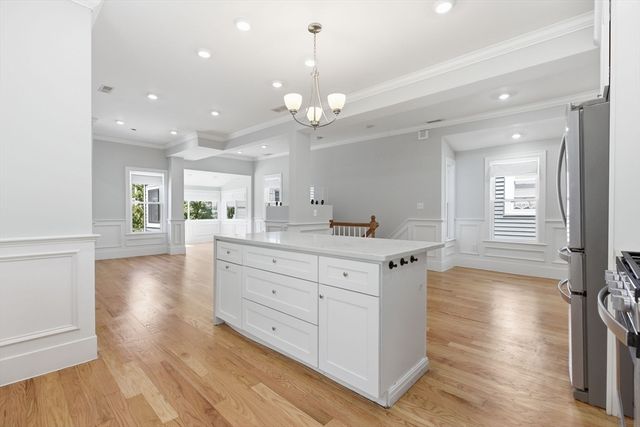 41 Meacham St 2, Somerville, MA 02145