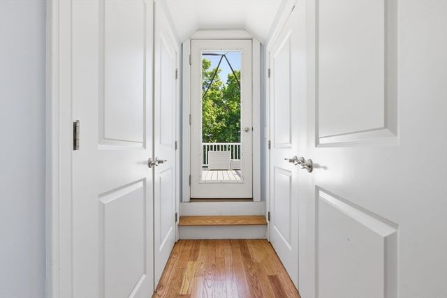 41 Meacham St 2, Somerville, MA 02145
