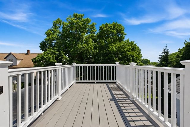 41 Meacham St 2, Somerville, MA 02145