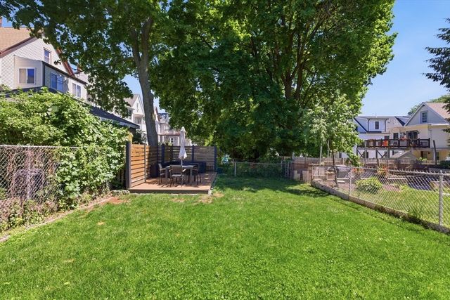 41 Meacham St 2, Somerville, MA 02145