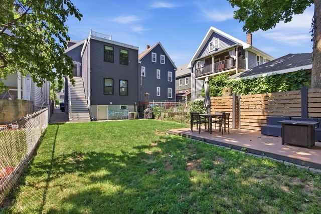 41 Meacham St 2, Somerville, MA 02145