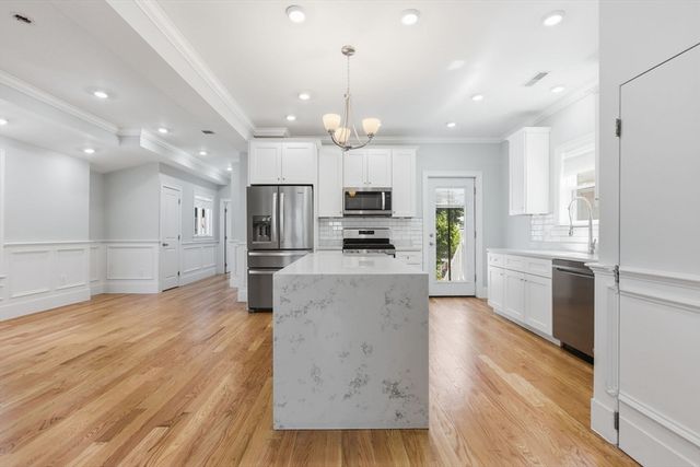 41 Meacham St 2, Somerville, MA 02145
