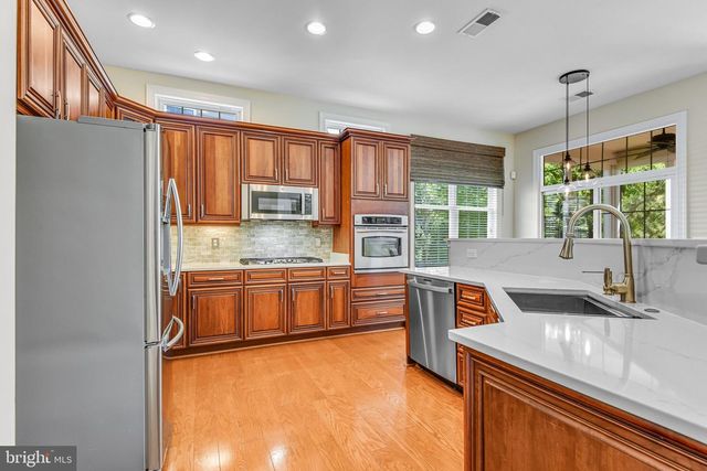 5117 FALDO DR, Haymarket, VA 20169