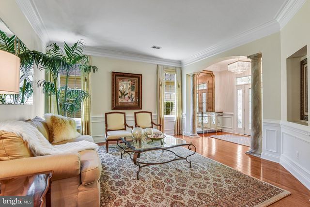5117 FALDO DR, Haymarket, VA 20169