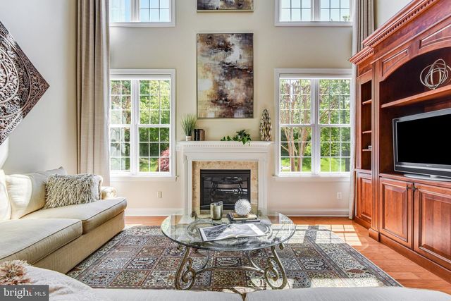 5117 FALDO DR, Haymarket, VA 20169