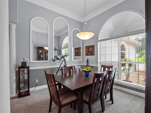 10925 LAKESHORE DR, Clermont, FL 34711