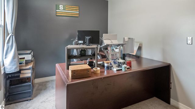 1825 W Sunset Drive, Roscommon, MI 48653