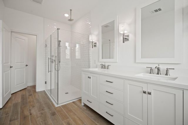 2711 Clapbread Lane, Rosenberg, TX 77471