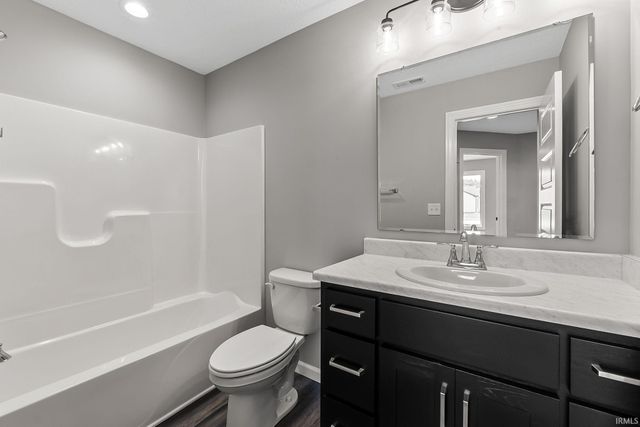 1700 Badger Lane, Auburn, IN 46706